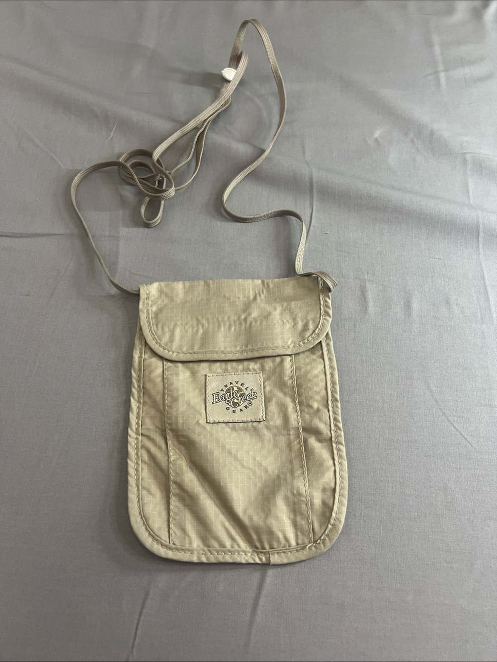 Eagle Creek Beige Travel Neck Pouch